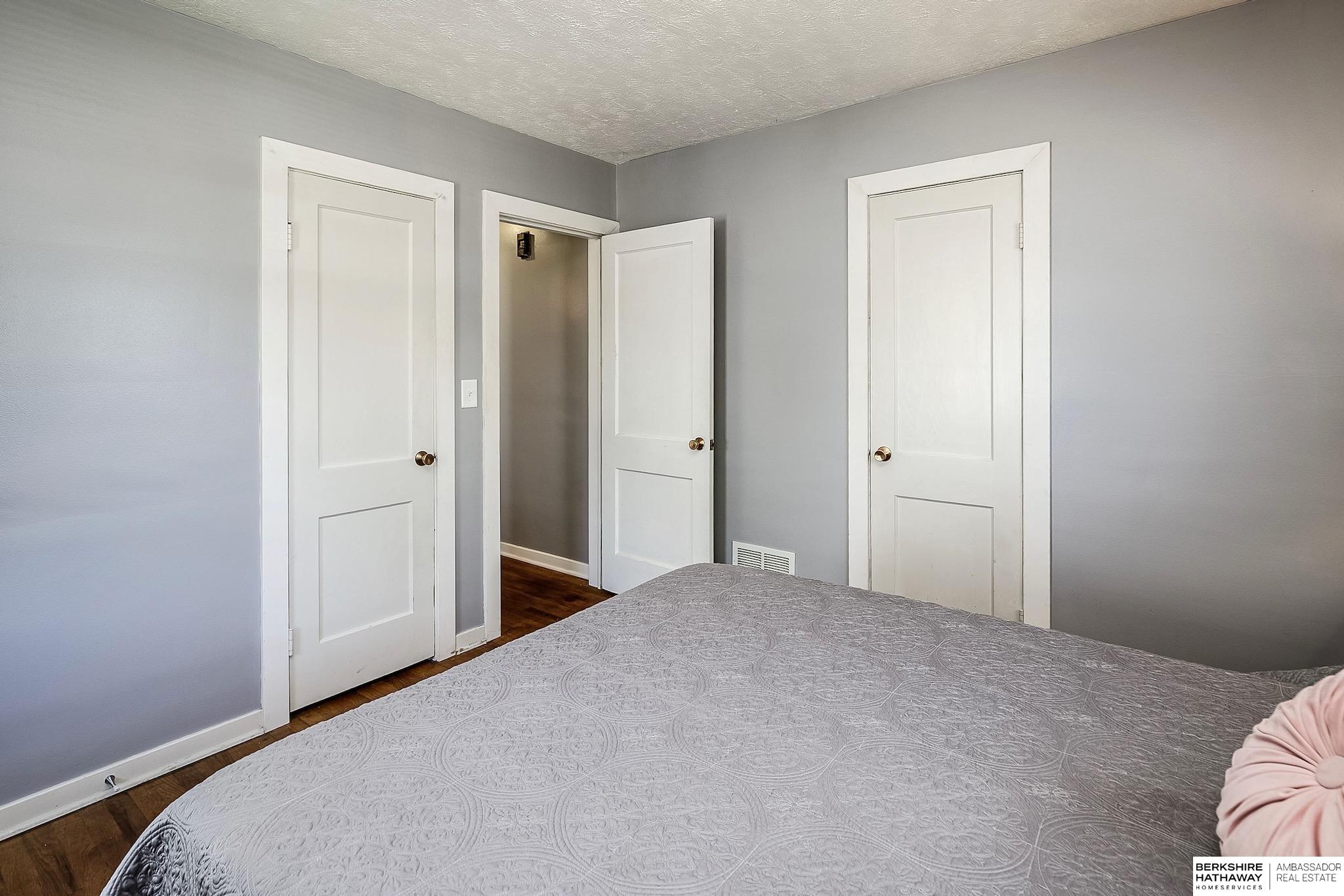 Omaha, Nebraska 68104, United States, 2 Bedrooms Bedrooms, ,1 BathroomBathrooms,Residential,Pending,141066