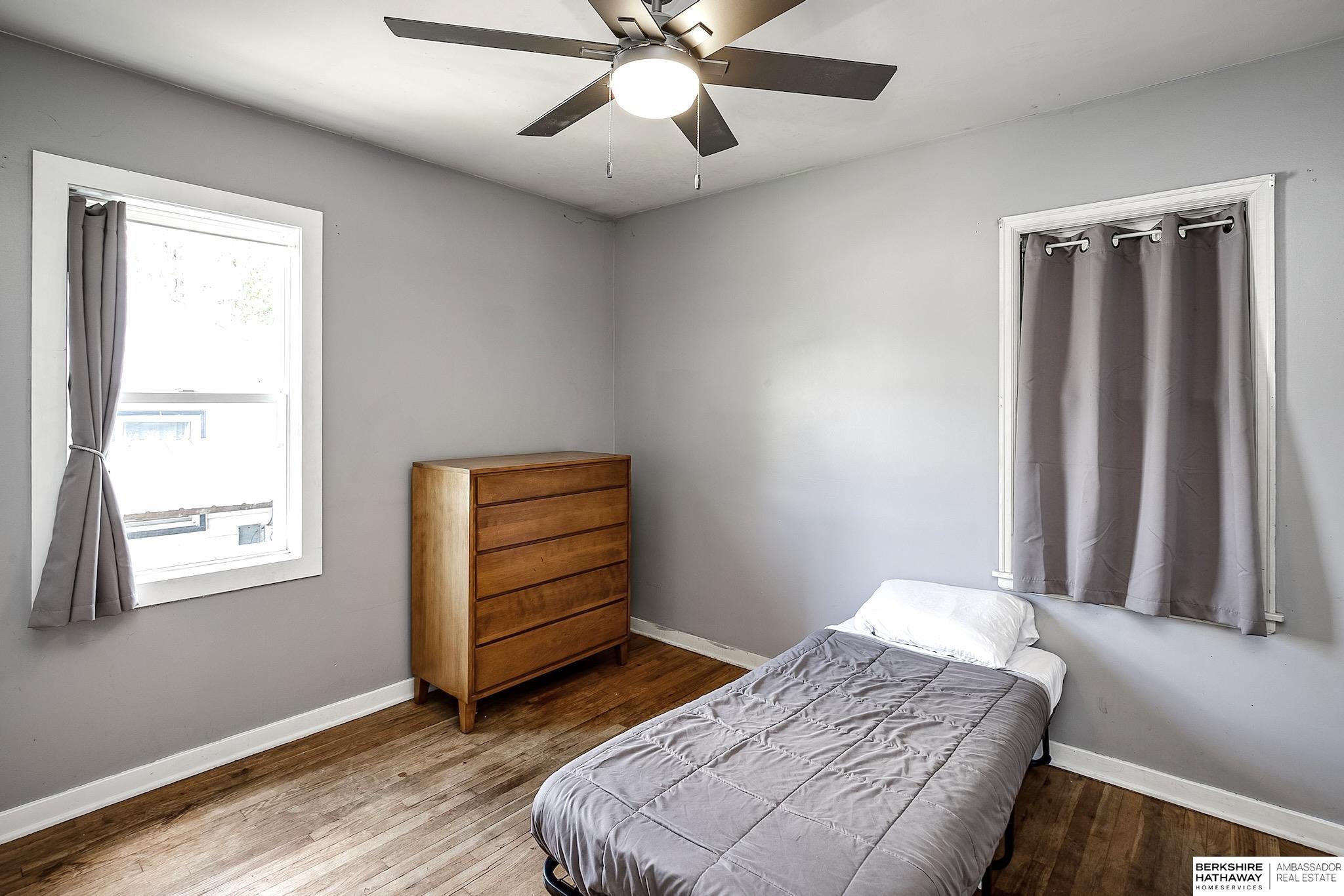 Omaha, Nebraska 68104, United States, 2 Bedrooms Bedrooms, ,1 BathroomBathrooms,Residential,Pending,141066