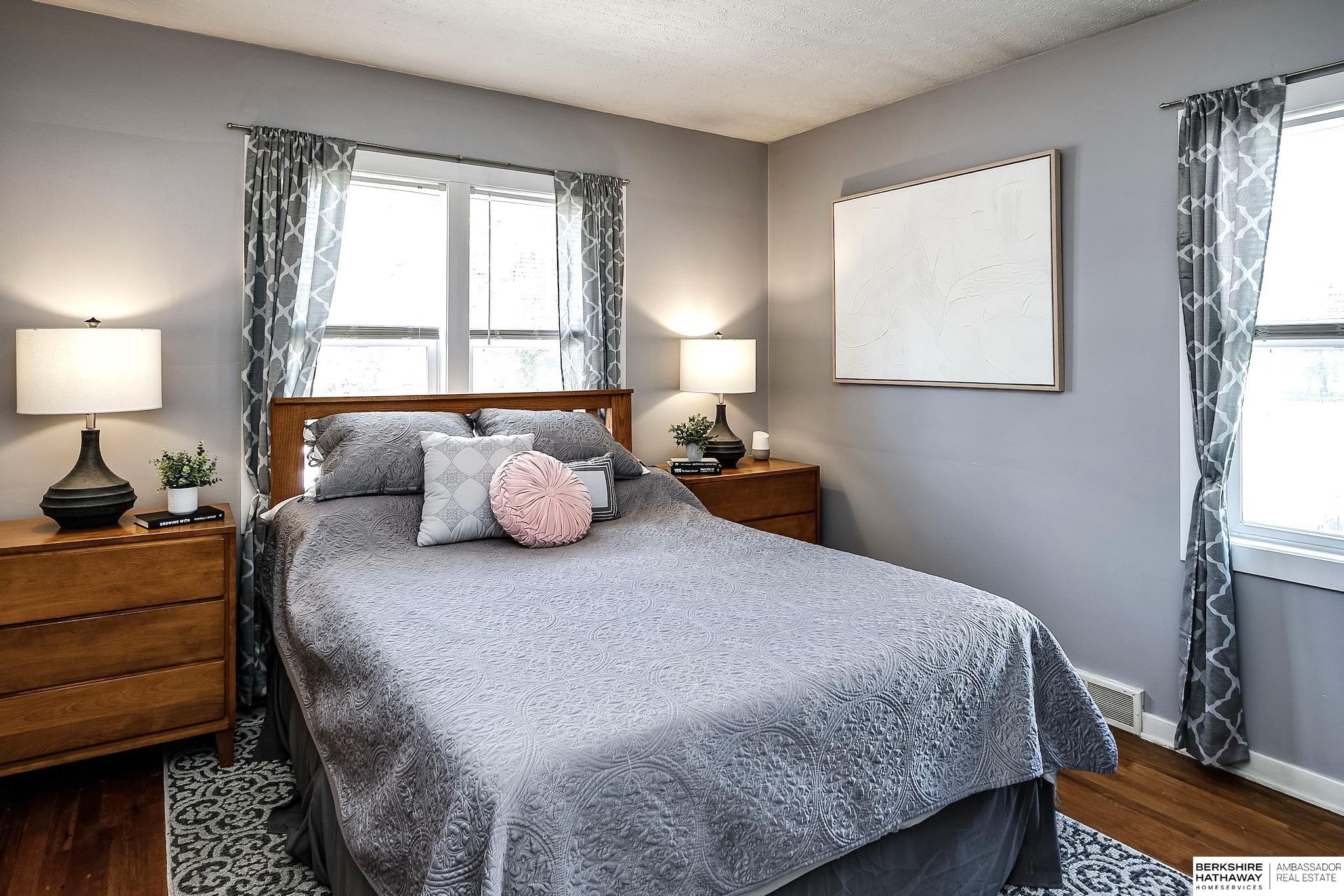 Omaha, Nebraska 68104, United States, 2 Bedrooms Bedrooms, ,1 BathroomBathrooms,Residential,Pending,141066