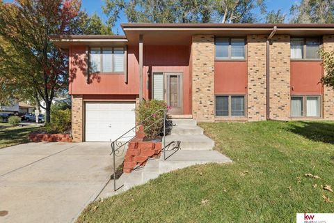 Photo of 10828 Oakbrook Circle, Omaha, NE 68154 (MLS # 22529872) Photo of 10828 Oakbrook Circle, Omaha, NE 68154 (MLS # 22529872)