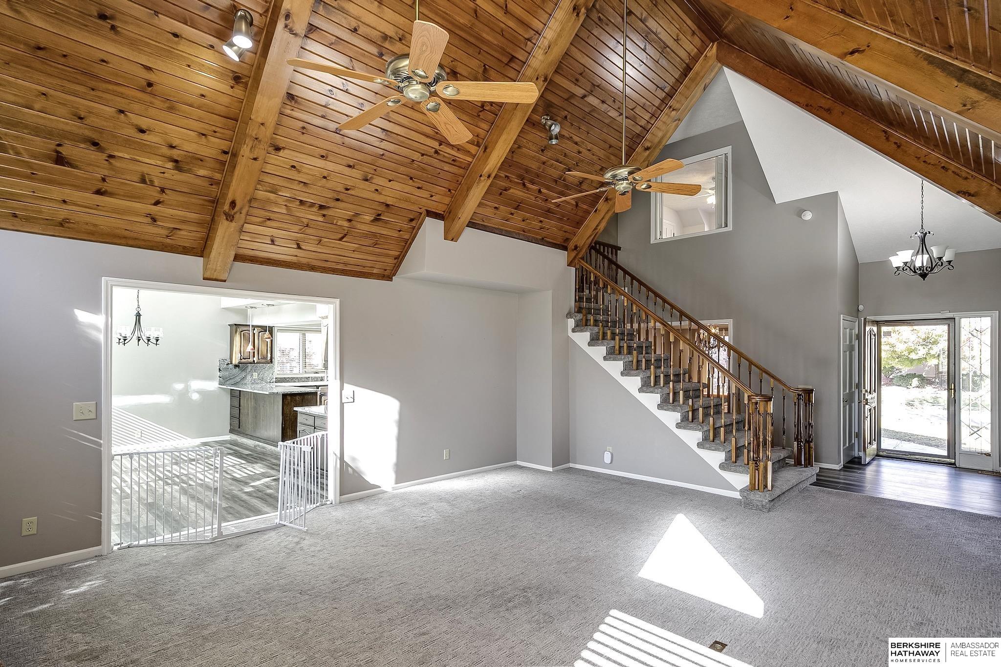 Omaha, Nebraska 68154, United States, 4 Bedrooms Bedrooms, ,3 BathroomsBathrooms,Residential,Active,247781