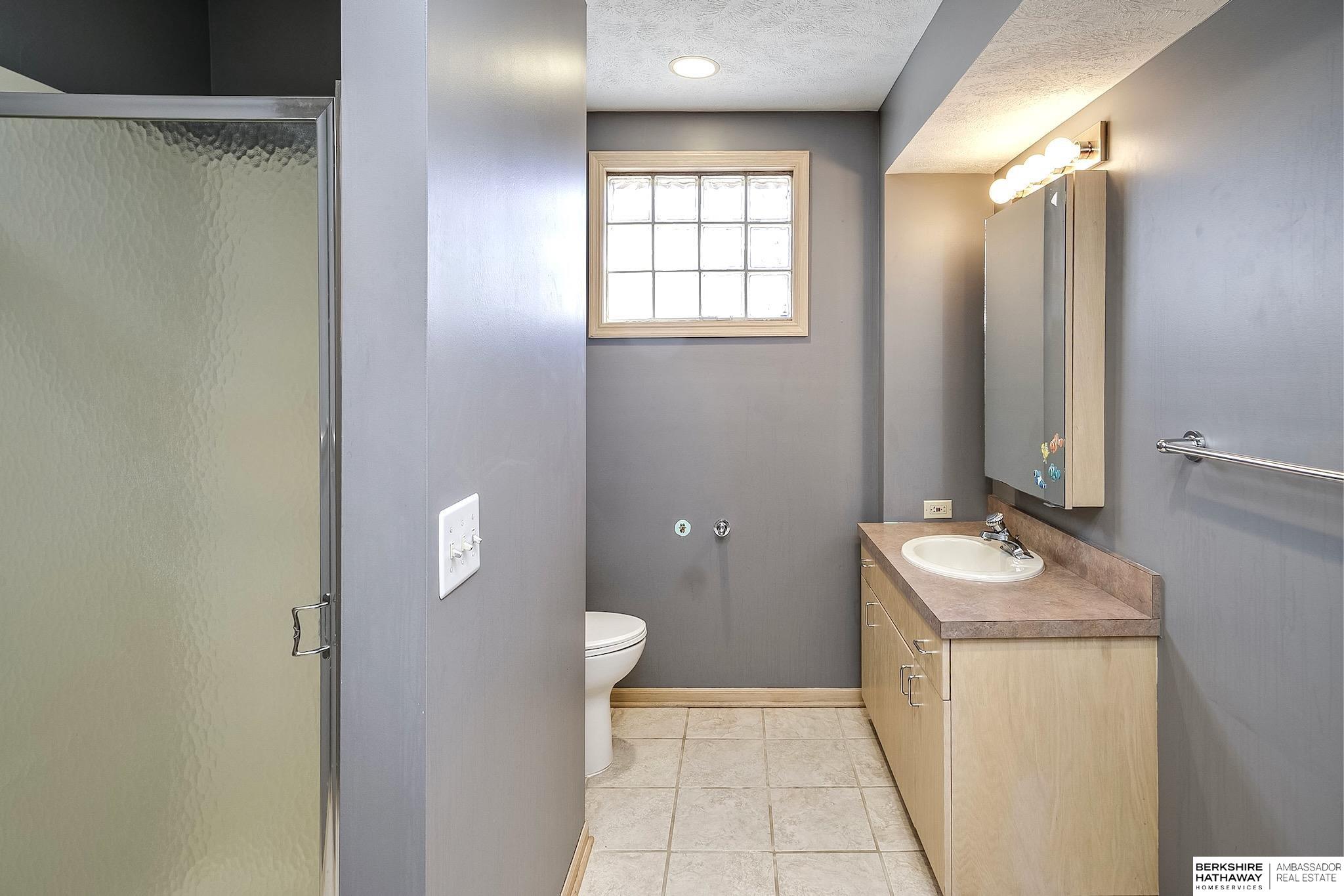 Omaha, Nebraska 68154, United States, 4 Bedrooms Bedrooms, ,3 BathroomsBathrooms,Residential,Active,247781