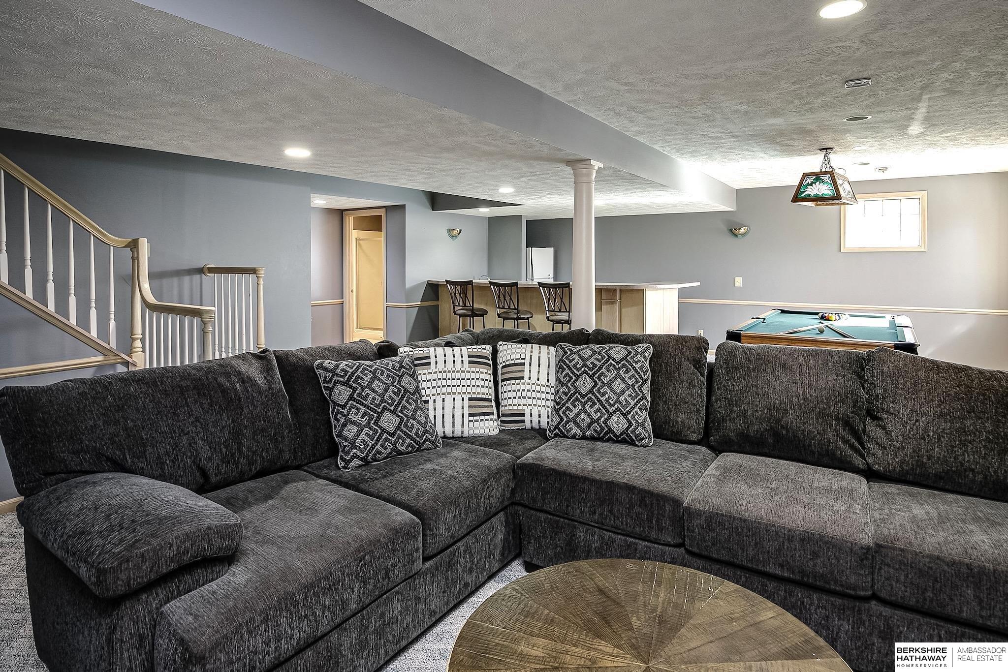 Omaha, Nebraska 68154, United States, 4 Bedrooms Bedrooms, ,3 BathroomsBathrooms,Residential,Active,247781