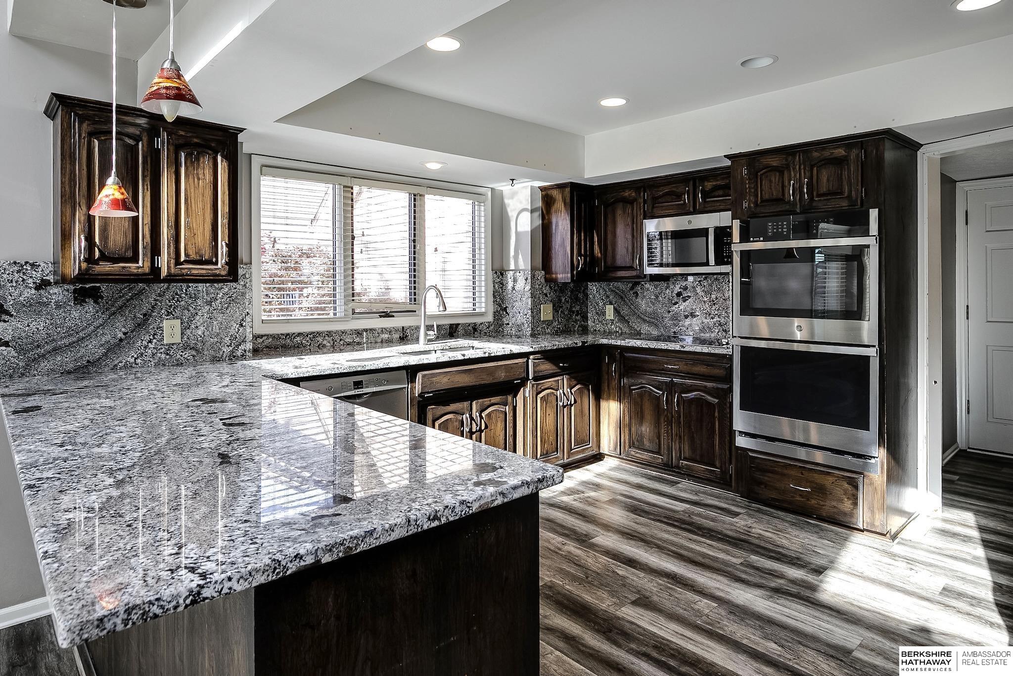 Omaha, Nebraska 68154, United States, 4 Bedrooms Bedrooms, ,3 BathroomsBathrooms,Residential,Active,247781