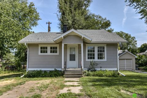 Photo of 2616 N 59th Street, Lincoln, NE 68507 (MLS # 22605821)