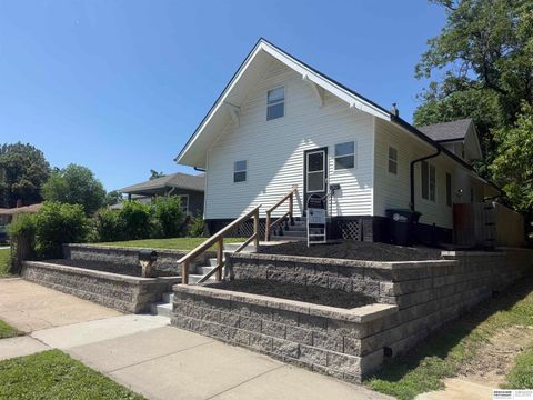Photo of 2416 Spencer Street, Omaha, NE 68111 (MLS # 22619519)