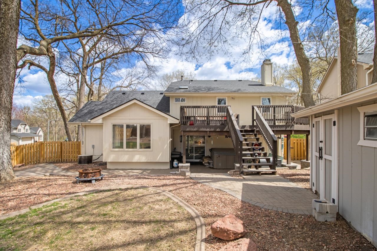 Bellevue, Nebraska 68123, United States, 3 Bedrooms Bedrooms, ,3 BathroomsBathrooms,Residential,Pending,111136