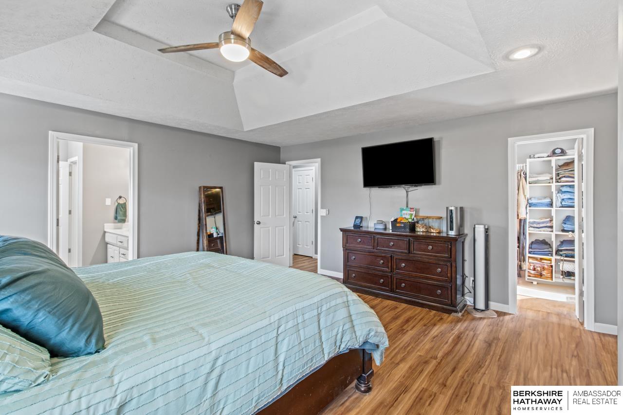 Bellevue, Nebraska 68123, United States, 3 Bedrooms Bedrooms, ,3 BathroomsBathrooms,Residential,Pending,111136