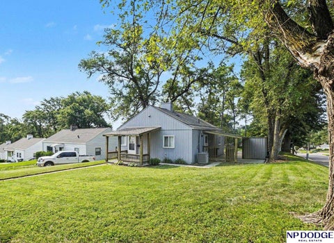 Photo of 6795 Seward Street, Omaha, NE 68104 (MLS # 22624795)