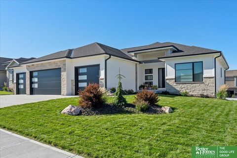 Photo of 6518 S 208th Avenue, Elkhorn, NE 68022 (MLS # 22525385)
