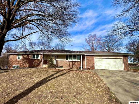 Photo of 8520 Navajo Trail, Lincoln, NE 68520 (MLS # 22535190)