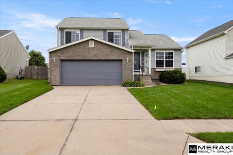Photo of 7822 S 161 Terrace, Omaha, NE 68136 (MLS # 22627600)