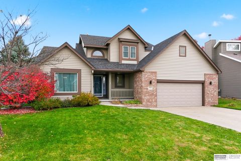 Photo of 1015 Wilmont Street, Fremont, NE 68025 (MLS # 22605387)
