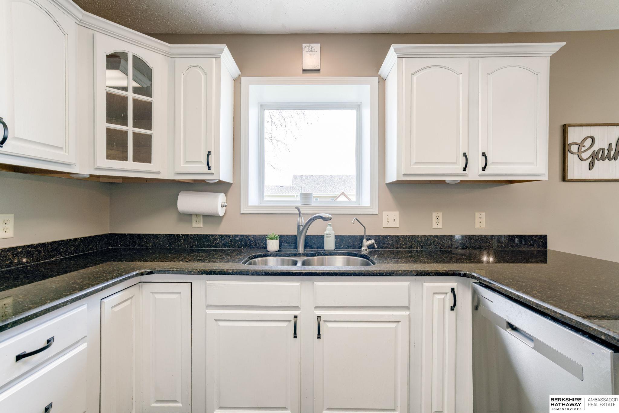 Seward, Nebraska 68434, United States, 4 Bedrooms Bedrooms, ,3 BathroomsBathrooms,Residential,Active,105589