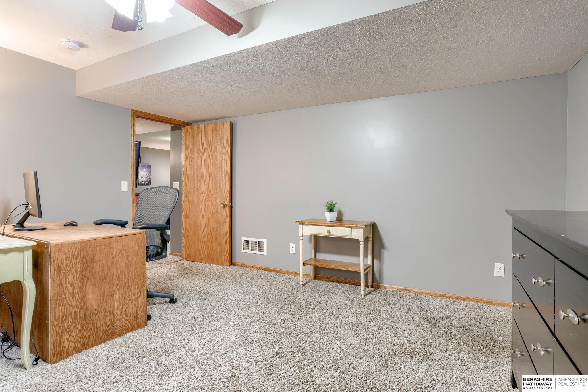 Seward, Nebraska 68434, United States, 4 Bedrooms Bedrooms, ,3 BathroomsBathrooms,Residential,Active,105589