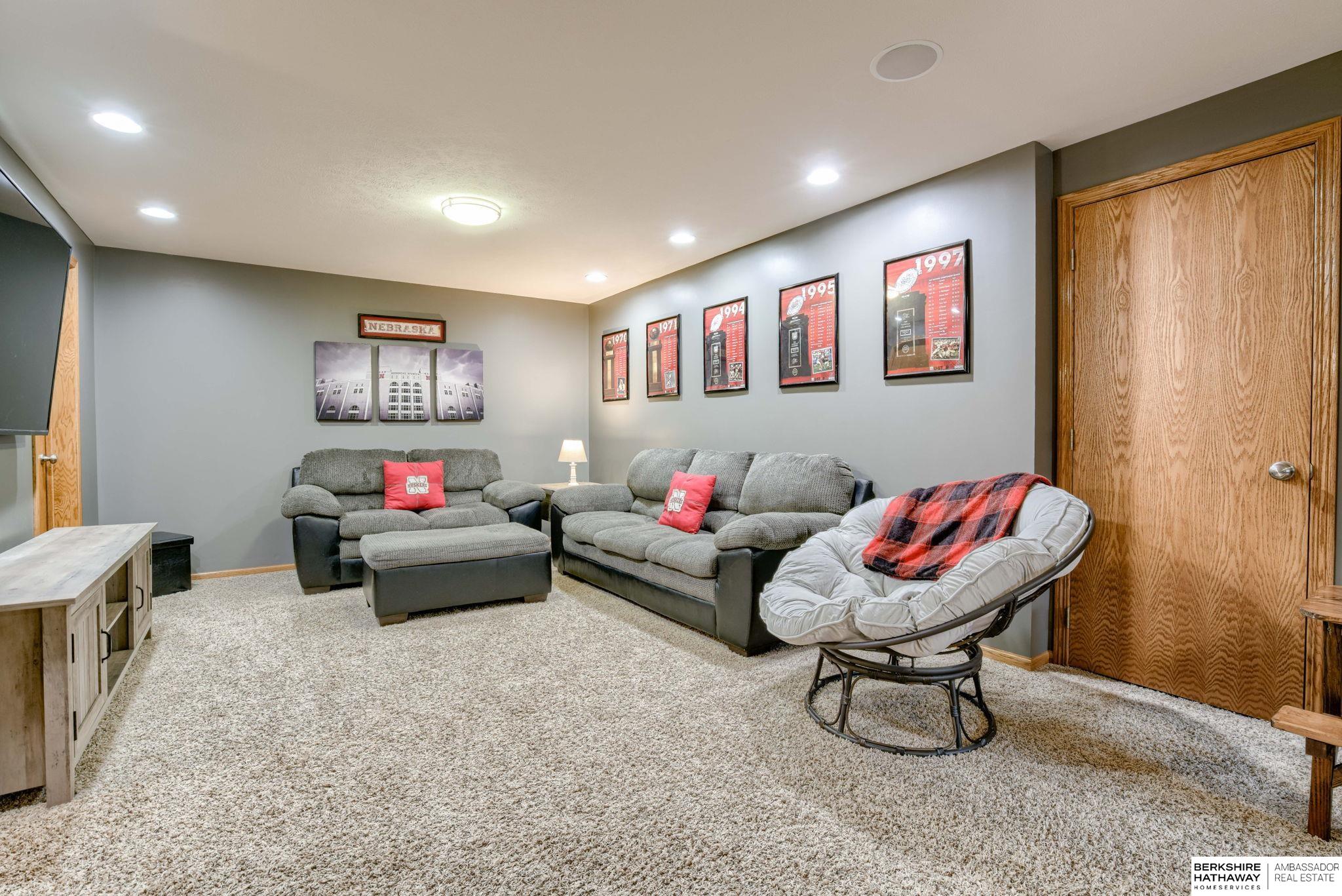 Seward, Nebraska 68434, United States, 4 Bedrooms Bedrooms, ,3 BathroomsBathrooms,Residential,Active,105589