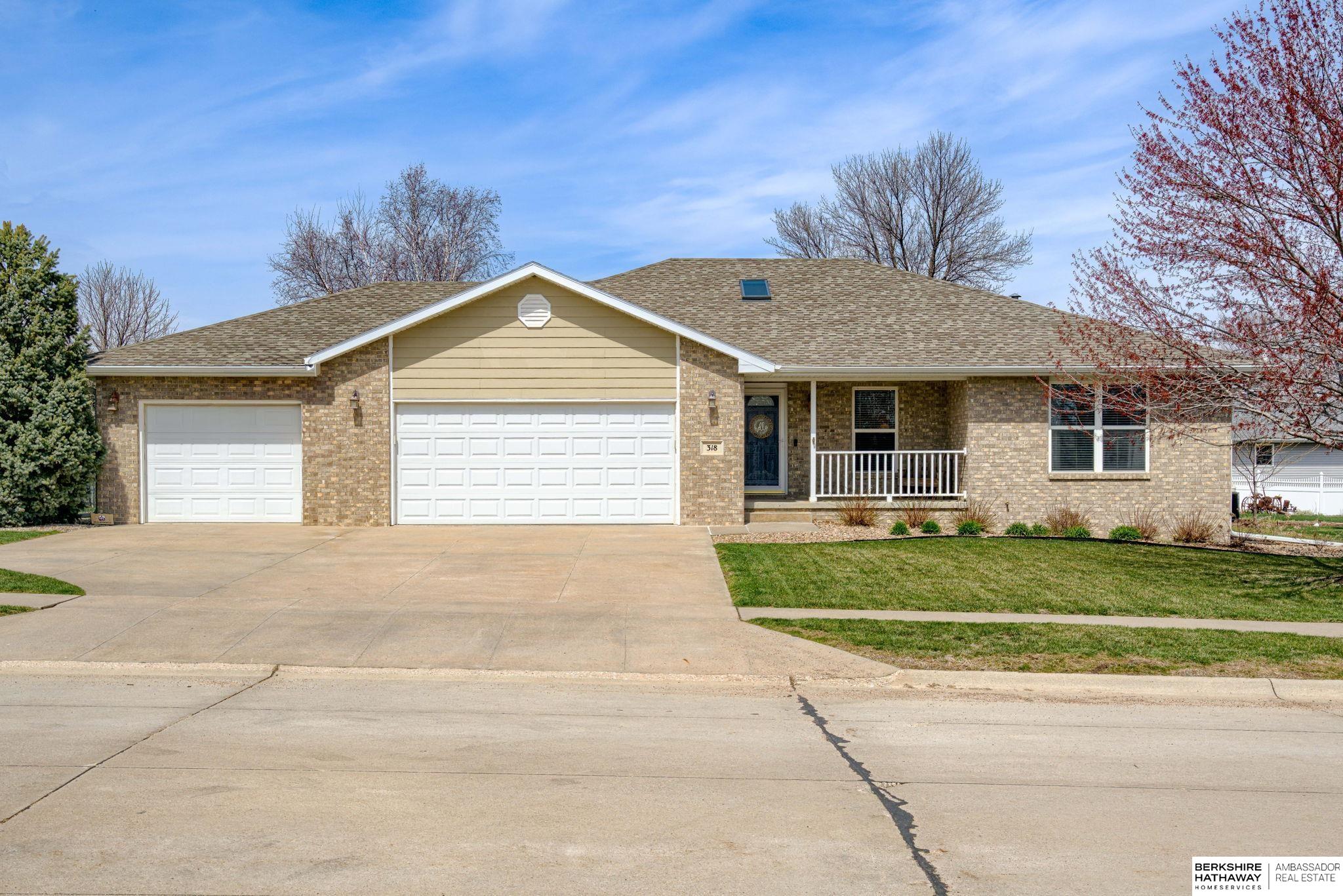 Seward, Nebraska 68434, United States, 4 Bedrooms Bedrooms, ,3 BathroomsBathrooms,Residential,Active,105589