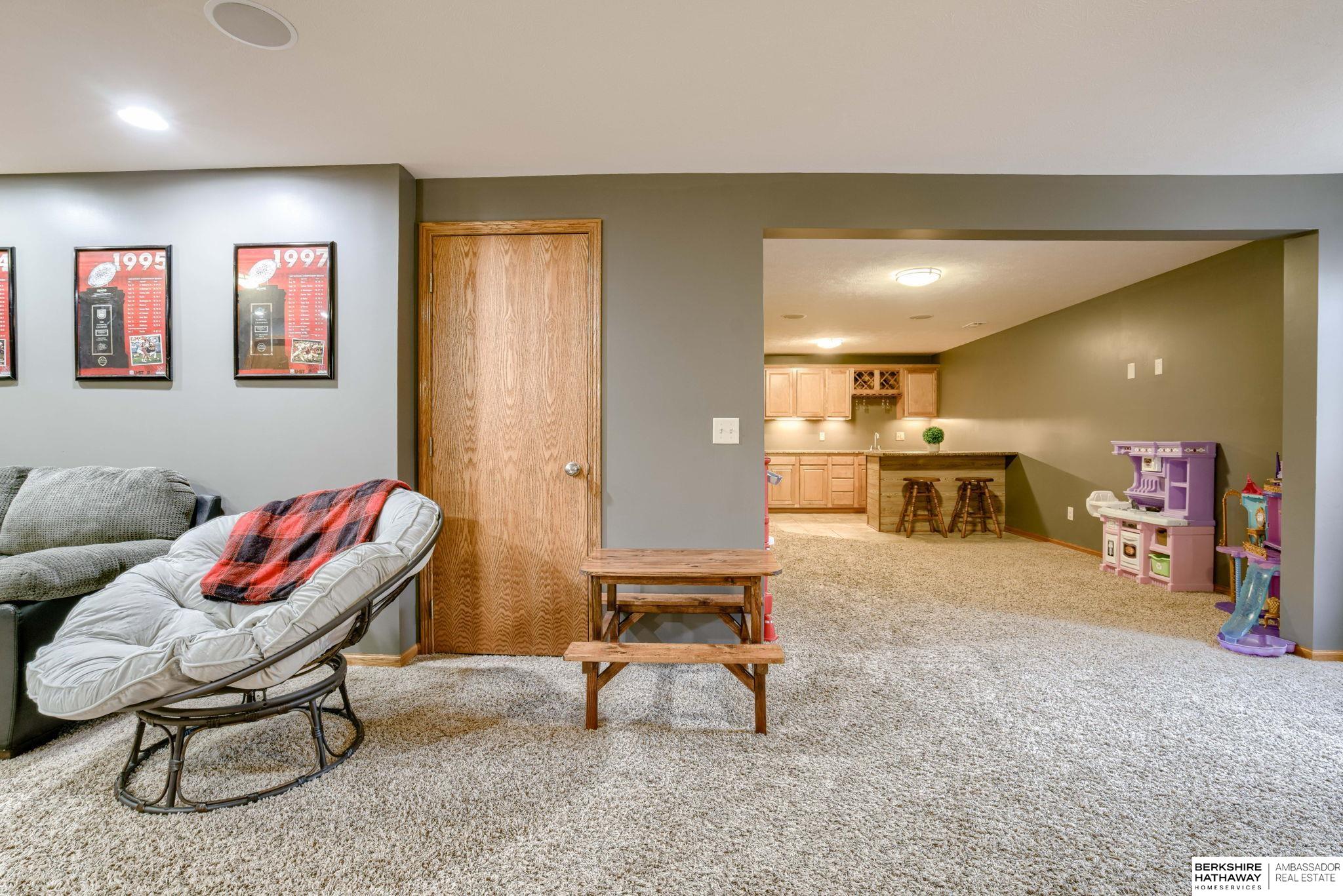 Seward, Nebraska 68434, United States, 4 Bedrooms Bedrooms, ,3 BathroomsBathrooms,Residential,Active,105589