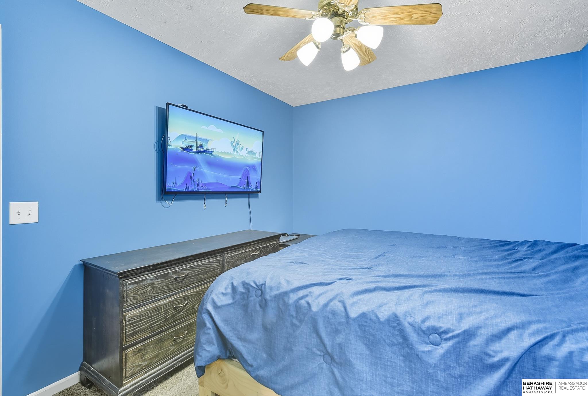 Omaha, Nebraska 68138, United States, 3 Bedrooms Bedrooms, ,2 BathroomsBathrooms,Residential,Pending,206593