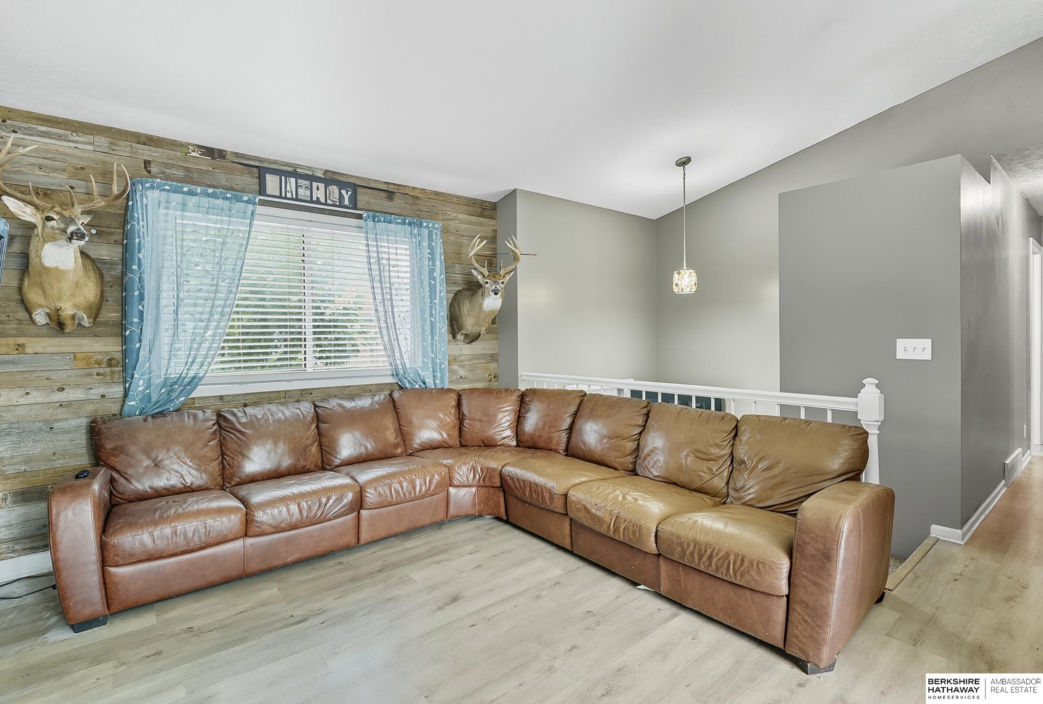 Omaha, Nebraska 68138, United States, 3 Bedrooms Bedrooms, ,2 BathroomsBathrooms,Residential,Pending,206593