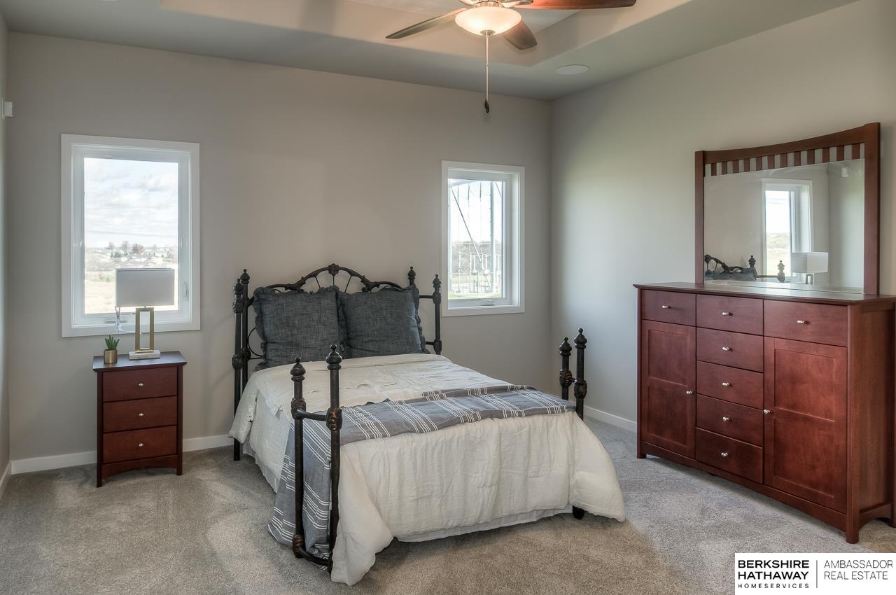 Bellevue, Nebraska 68123, United States, 5 Bedrooms Bedrooms, ,3 BathroomsBathrooms,Residential,Active,137616