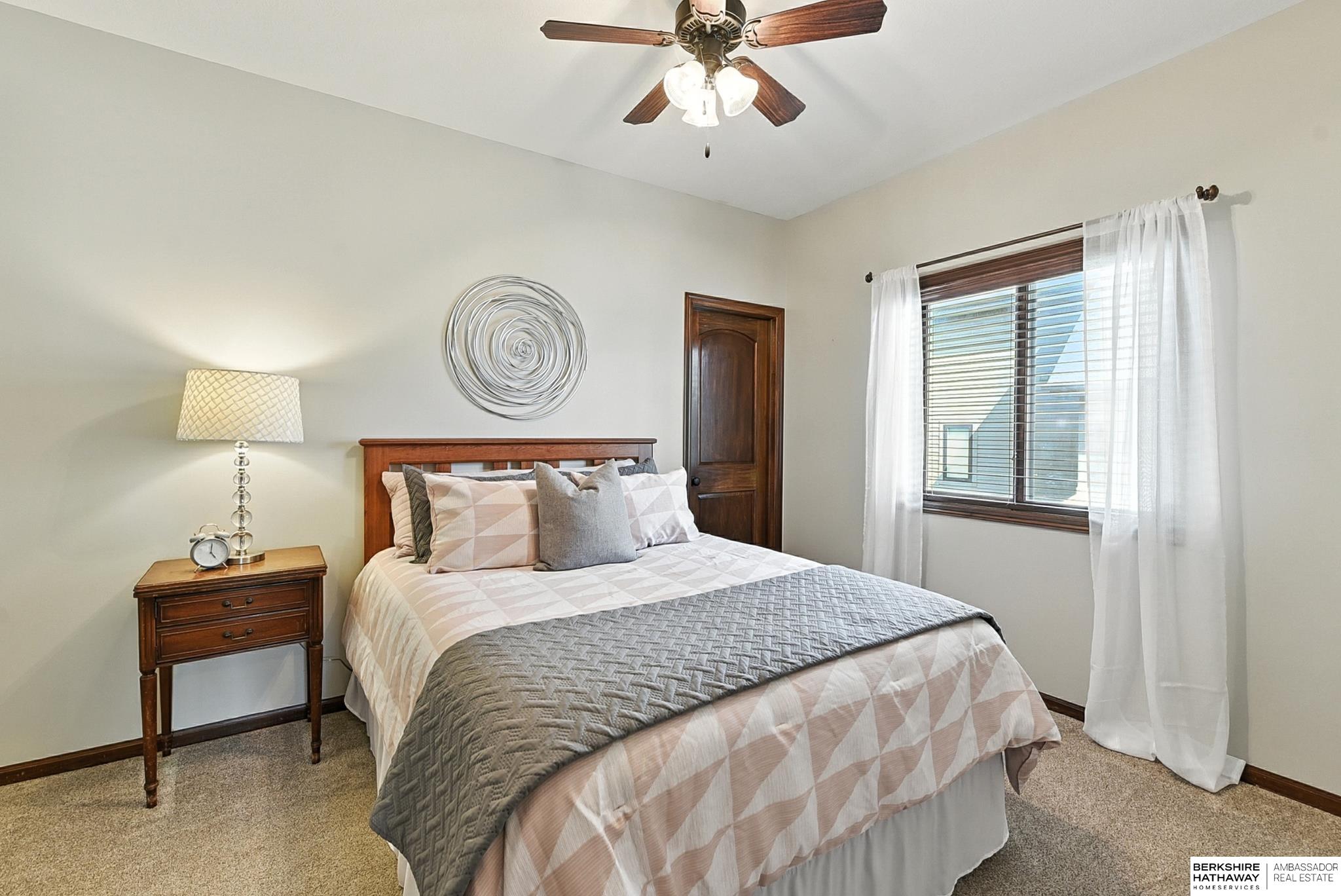 Gretna, Nebraska 68028, United States, 5 Bedrooms Bedrooms, ,3 BathroomsBathrooms,Residential,Active,195222