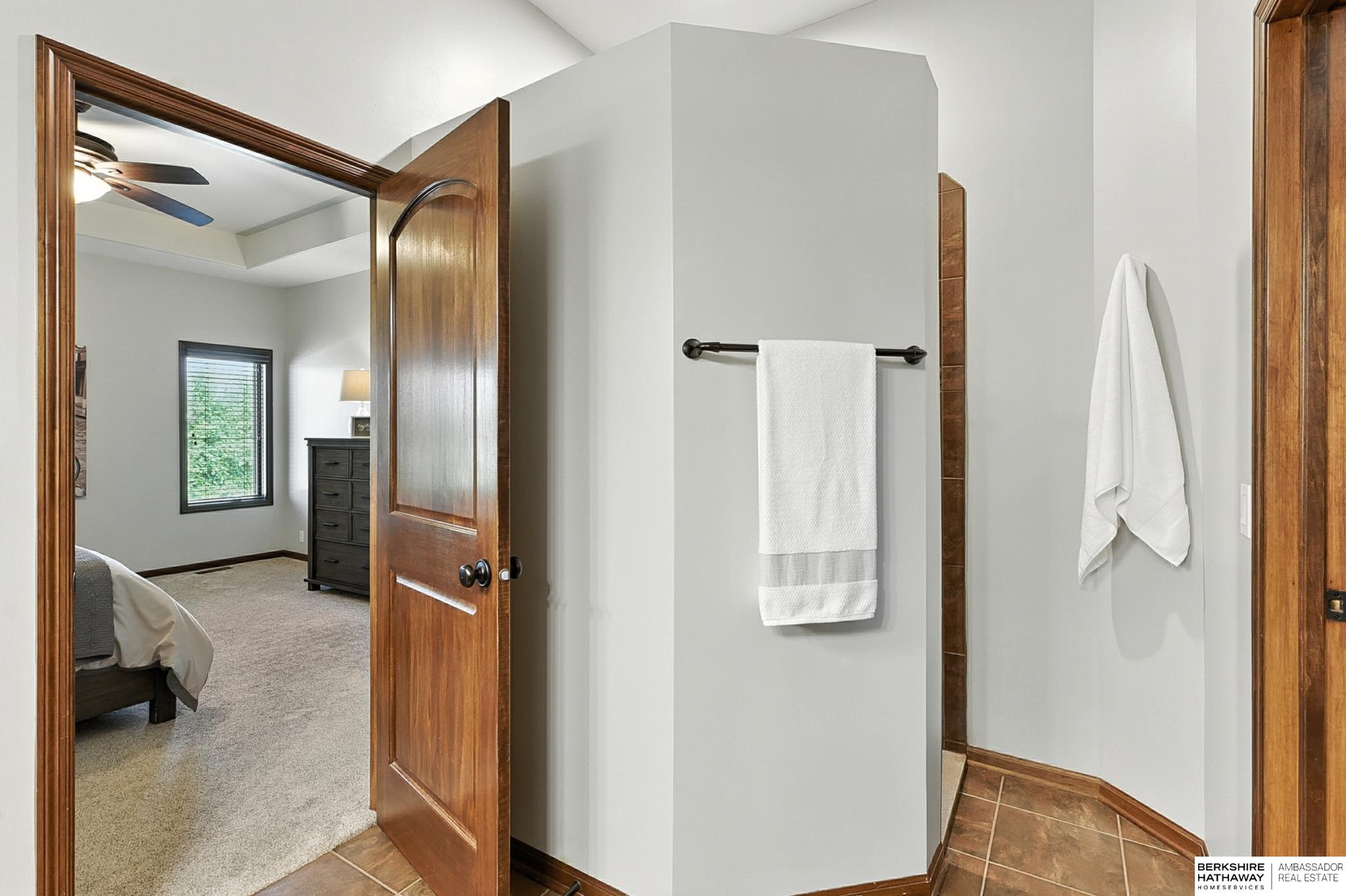 Gretna, Nebraska 68028, United States, 5 Bedrooms Bedrooms, ,3 BathroomsBathrooms,Residential,Active,195222