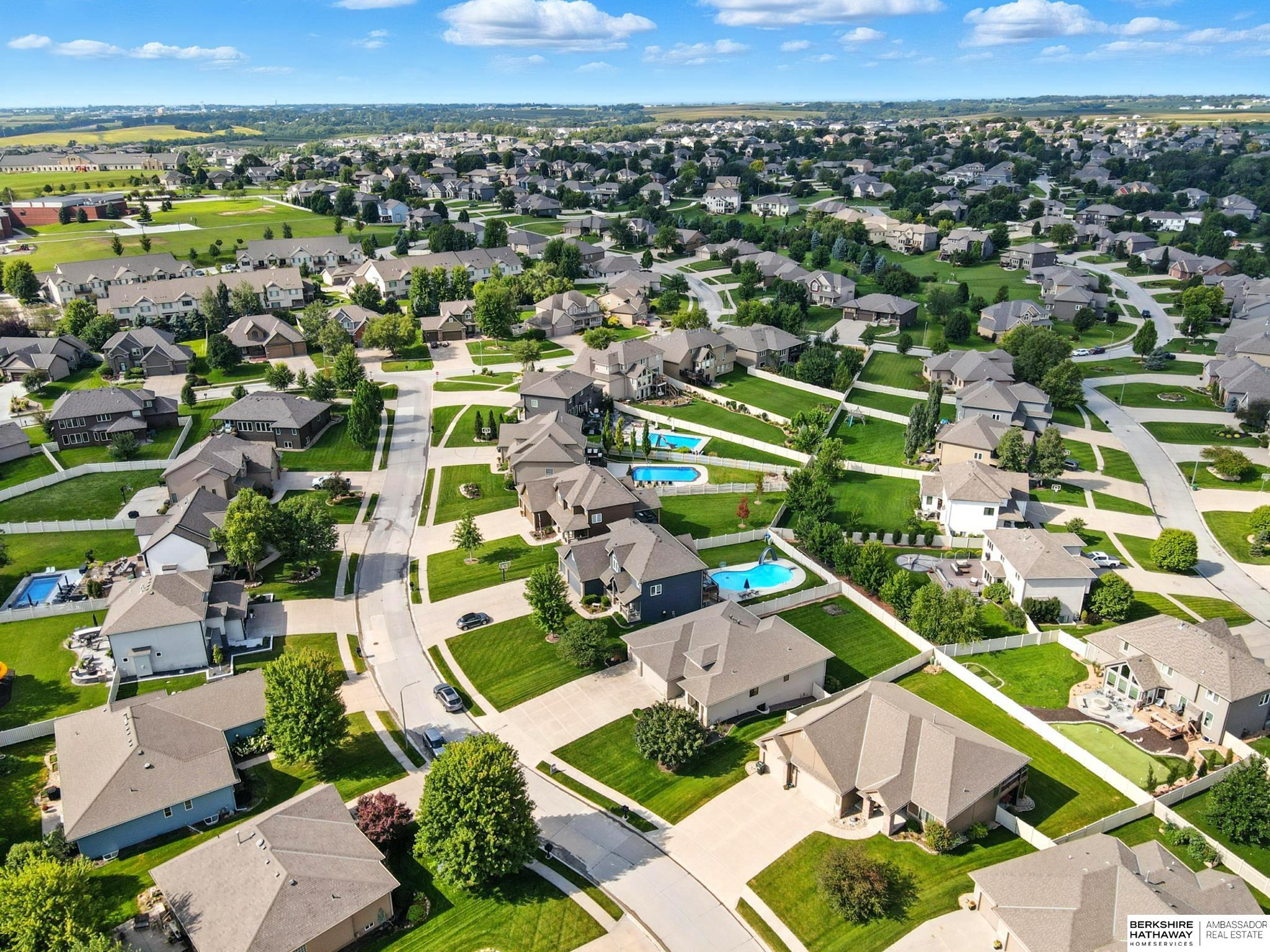 Gretna, Nebraska 68028, United States, 5 Bedrooms Bedrooms, ,3 BathroomsBathrooms,Residential,Active,195222