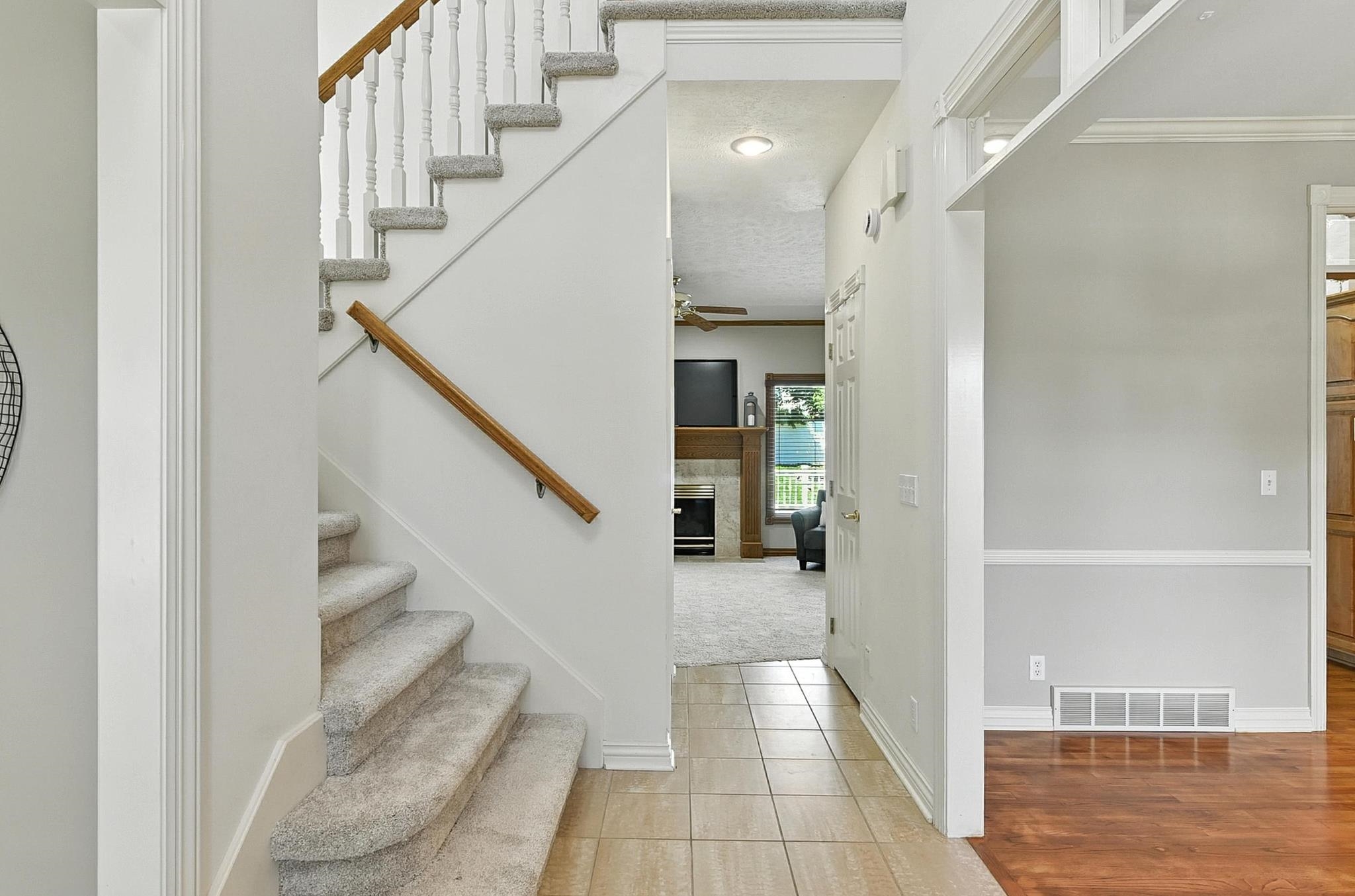 Omaha, Nebraska 68135, United States, 4 Bedrooms Bedrooms, ,3 BathroomsBathrooms,Residential,Active,163843