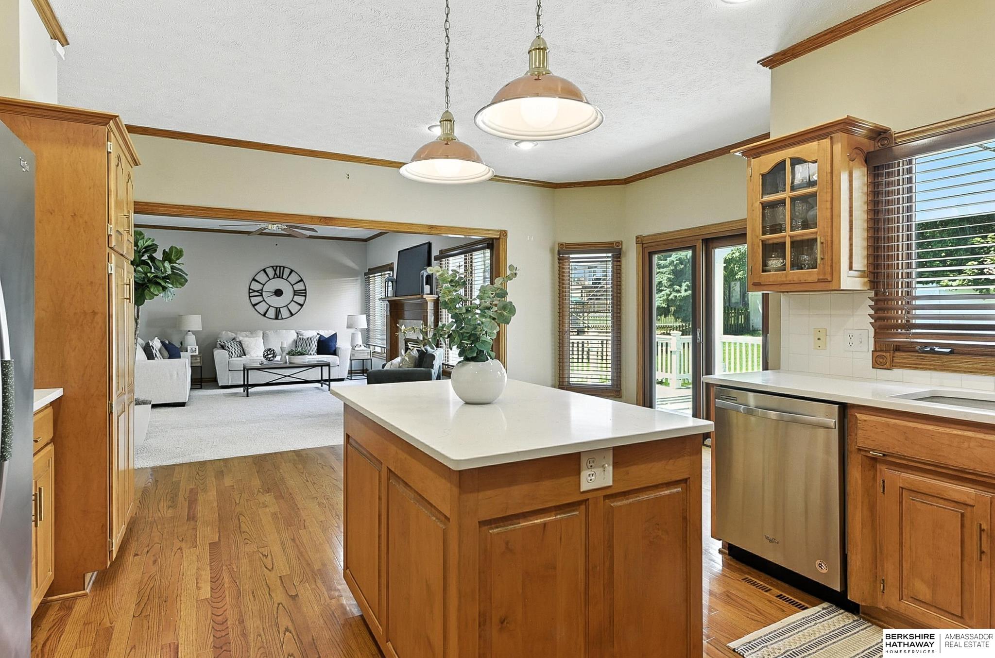 Omaha, Nebraska 68135, United States, 4 Bedrooms Bedrooms, ,3 BathroomsBathrooms,Residential,Active,163843