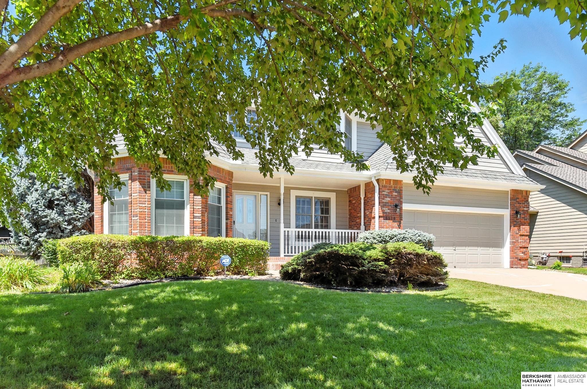 Omaha, Nebraska 68135, United States, 4 Bedrooms Bedrooms, ,3 BathroomsBathrooms,Residential,Active,163843