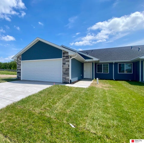 Photo of 4810 S 1st Street, Lincoln, NE 68523 (MLS # 22615920)