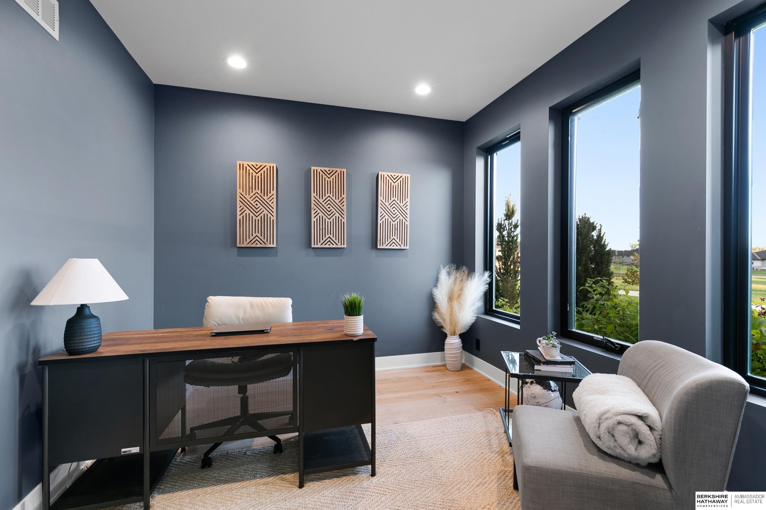 Lincoln, Nebraska 68520, United States, 5 Bedrooms Bedrooms, ,3 BathroomsBathrooms,Residential,Active,227717