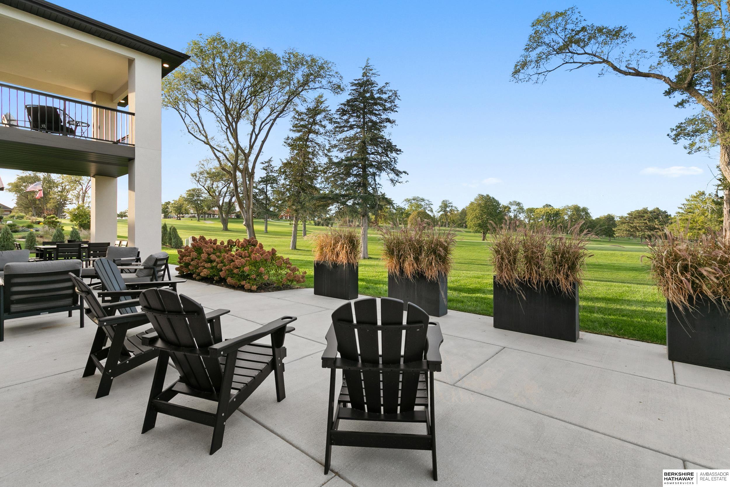 Lincoln, Nebraska 68520, United States, 5 Bedrooms Bedrooms, ,3 BathroomsBathrooms,Residential,Active,227717