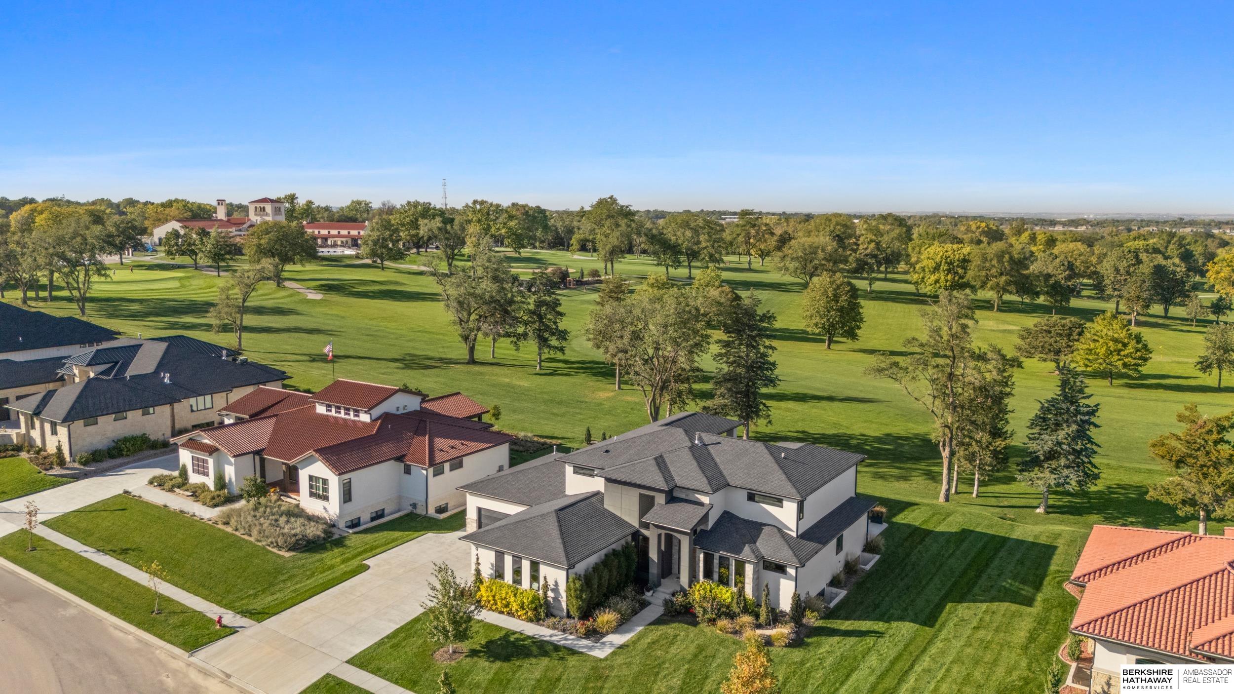 Lincoln, Nebraska 68520, United States, 5 Bedrooms Bedrooms, ,3 BathroomsBathrooms,Residential,Active,227717