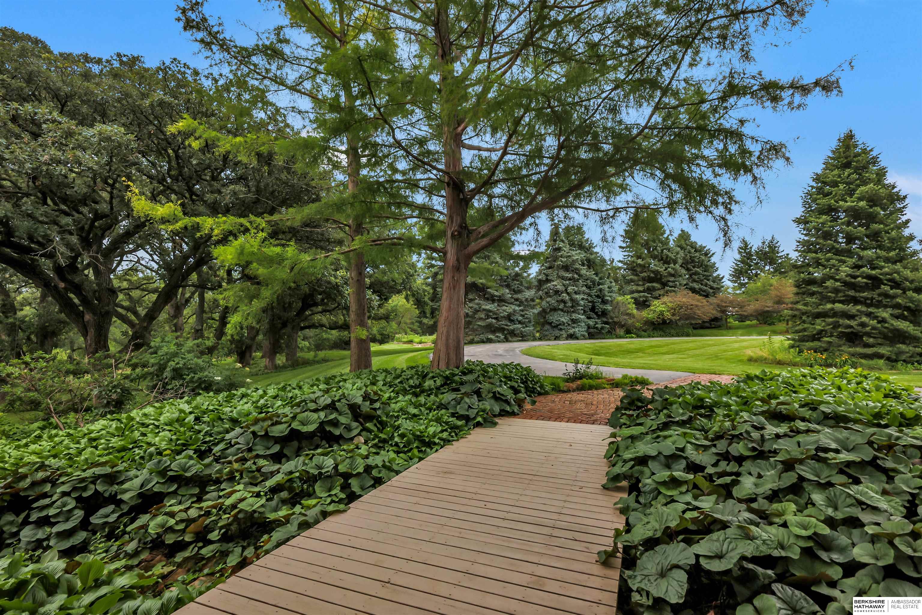 Valley, Nebraska 68064, United States, 4 Bedrooms Bedrooms, ,4 BathroomsBathrooms,Residential,Active,201962