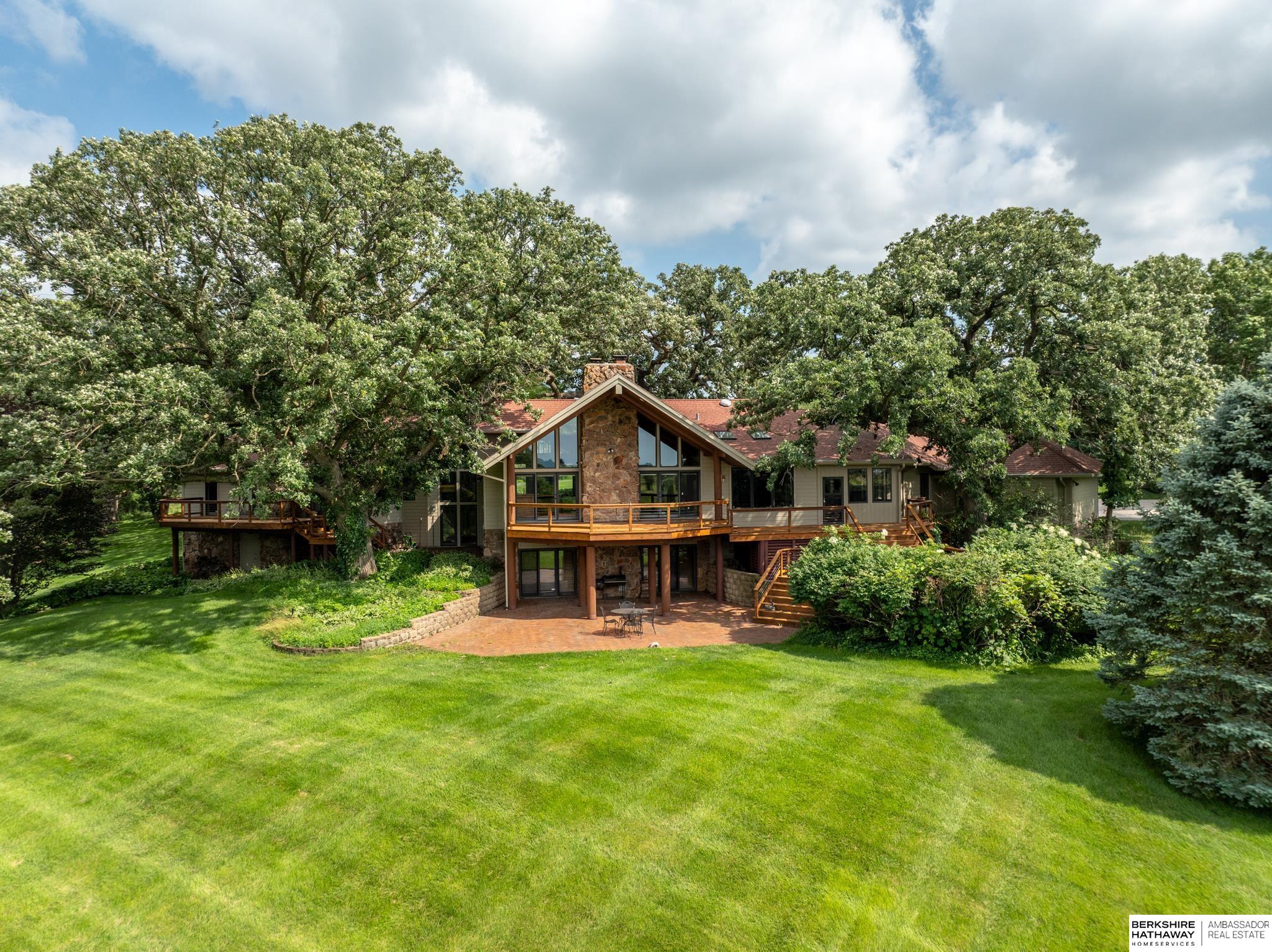 Valley, Nebraska 68064, United States, 4 Bedrooms Bedrooms, ,4 BathroomsBathrooms,Residential,Active,201962