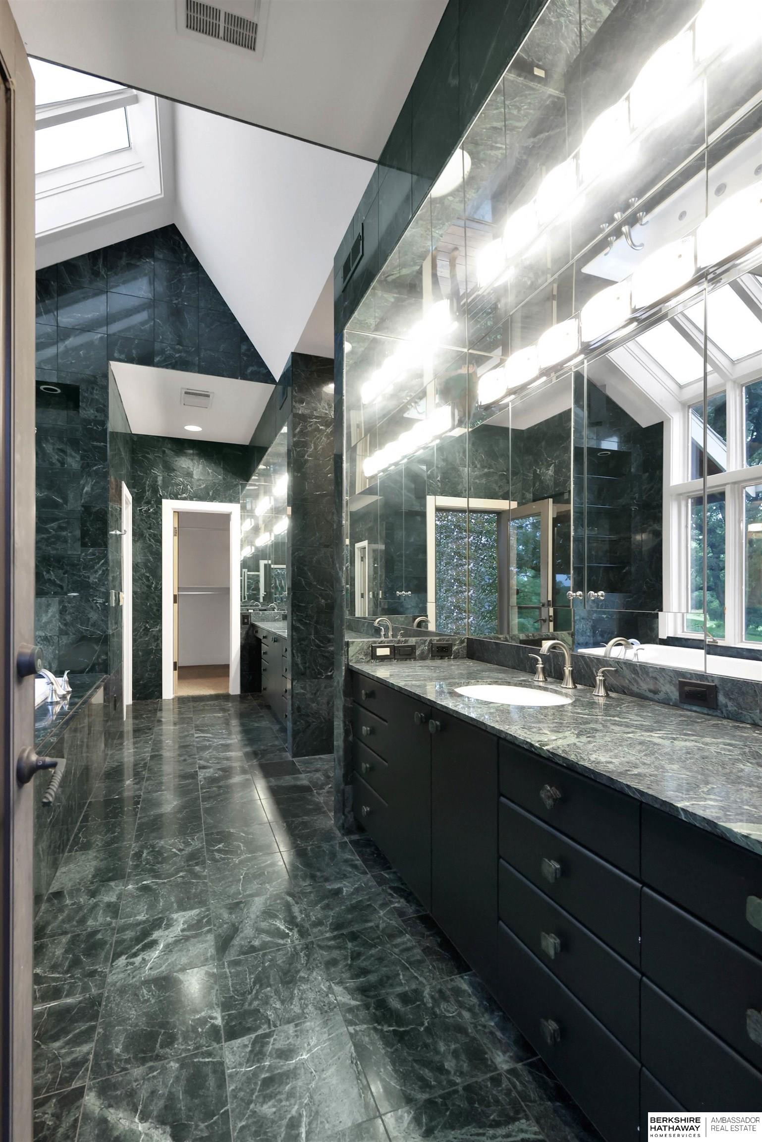 Valley, Nebraska 68064, United States, 4 Bedrooms Bedrooms, ,4 BathroomsBathrooms,Residential,Active,201962