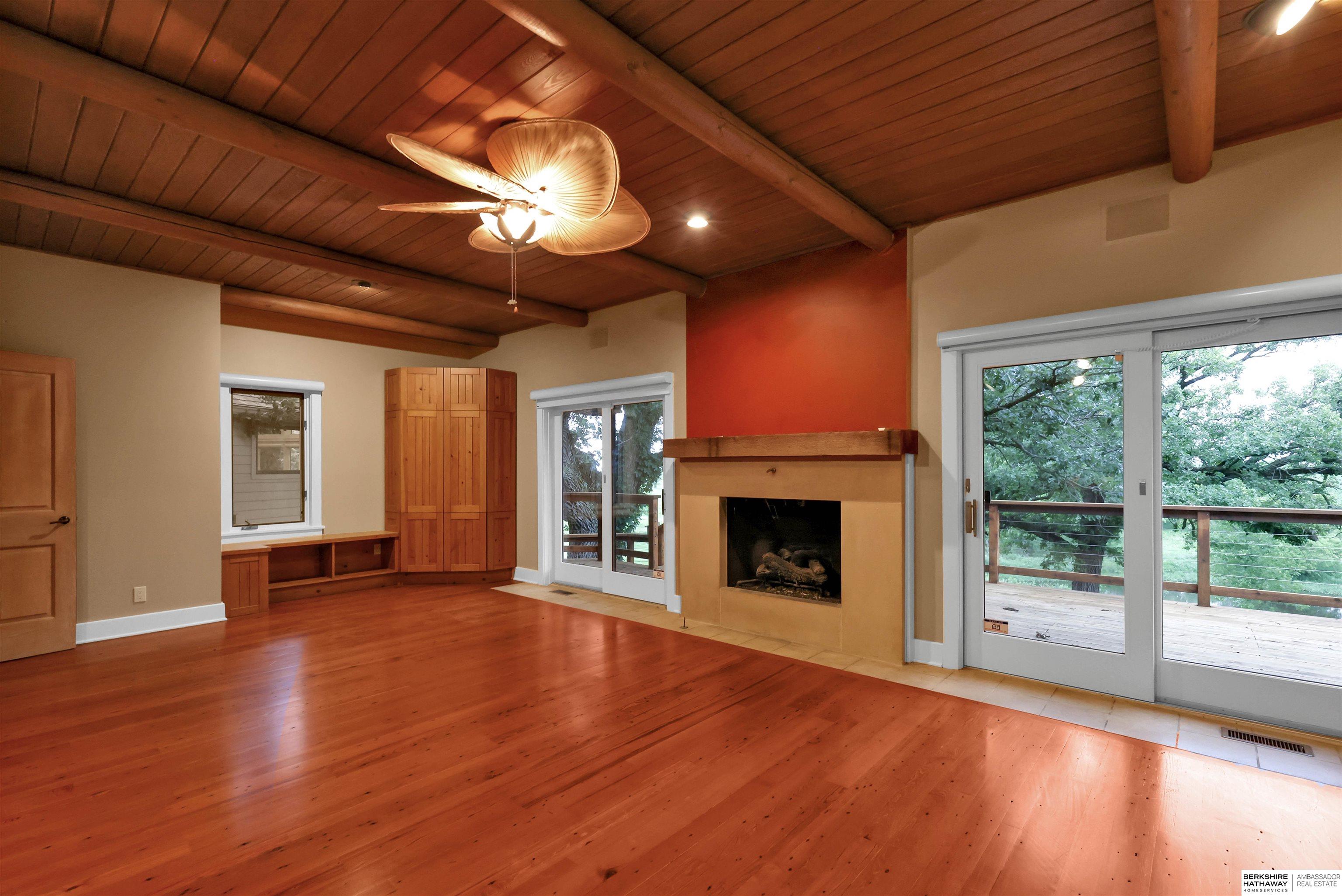 Valley, Nebraska 68064, United States, 4 Bedrooms Bedrooms, ,4 BathroomsBathrooms,Residential,Active,201962