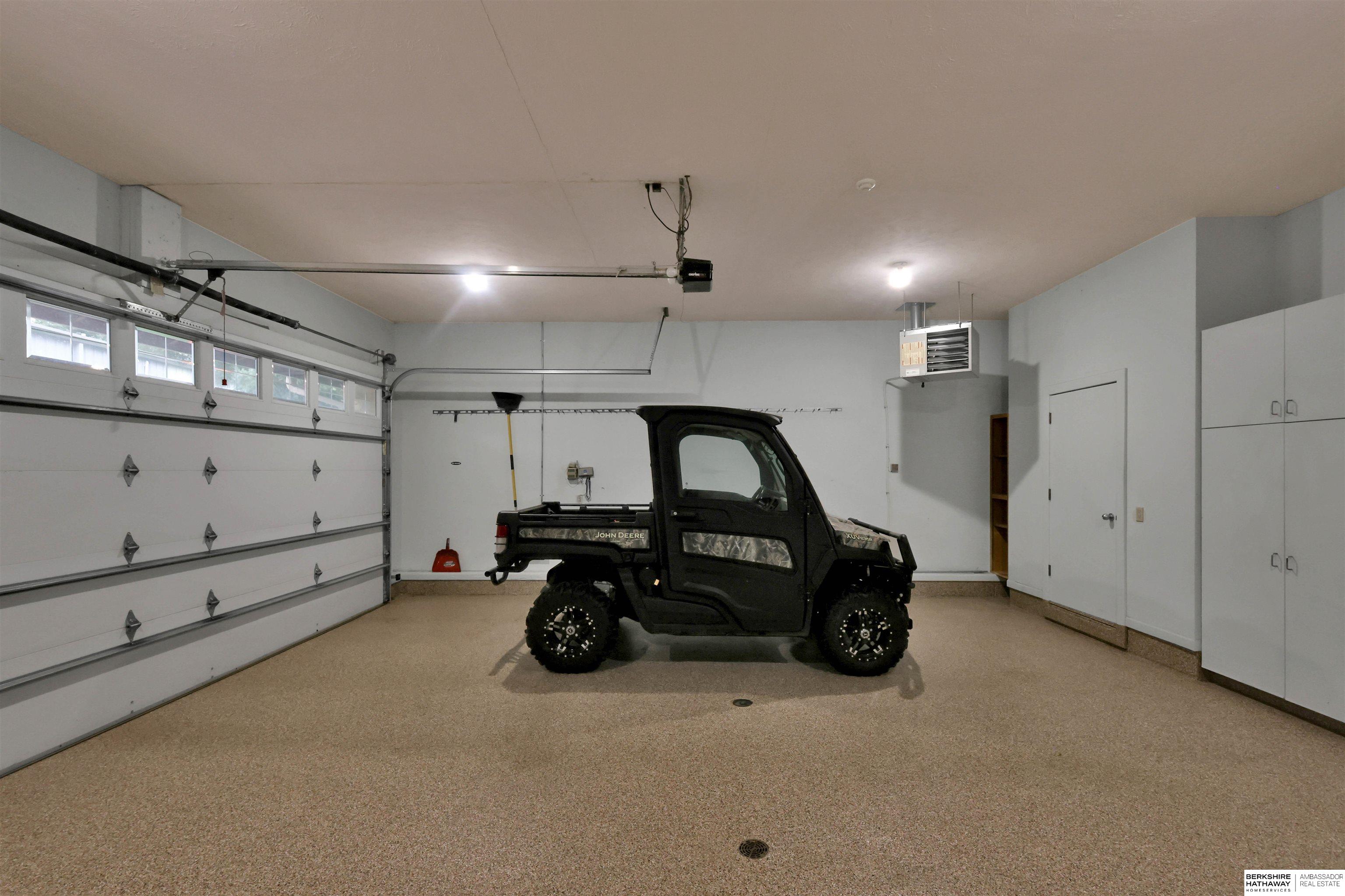 Valley, Nebraska 68064, United States, 4 Bedrooms Bedrooms, ,4 BathroomsBathrooms,Residential,Active,201962