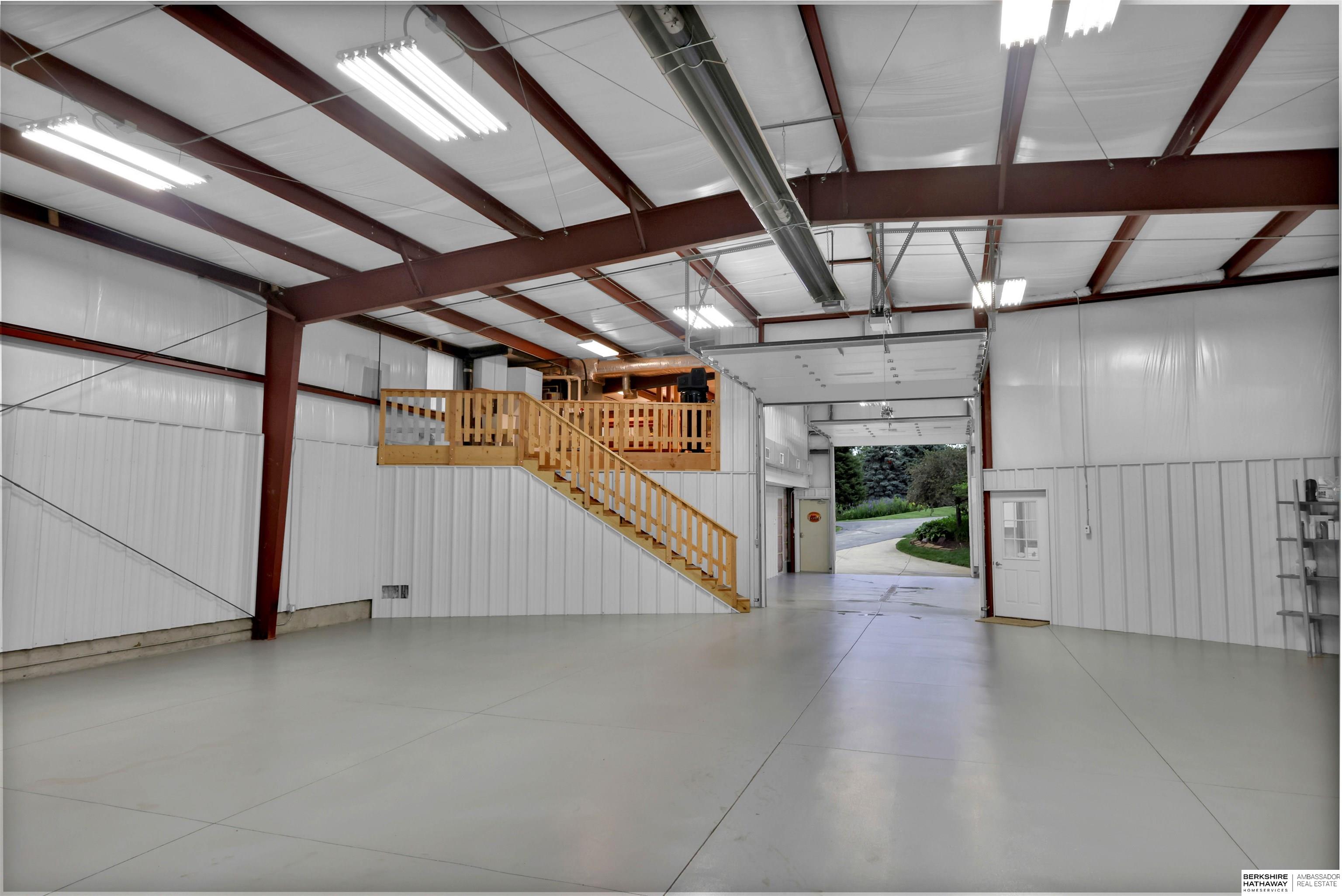 Valley, Nebraska 68064, United States, 4 Bedrooms Bedrooms, ,4 BathroomsBathrooms,Residential,Active,201962