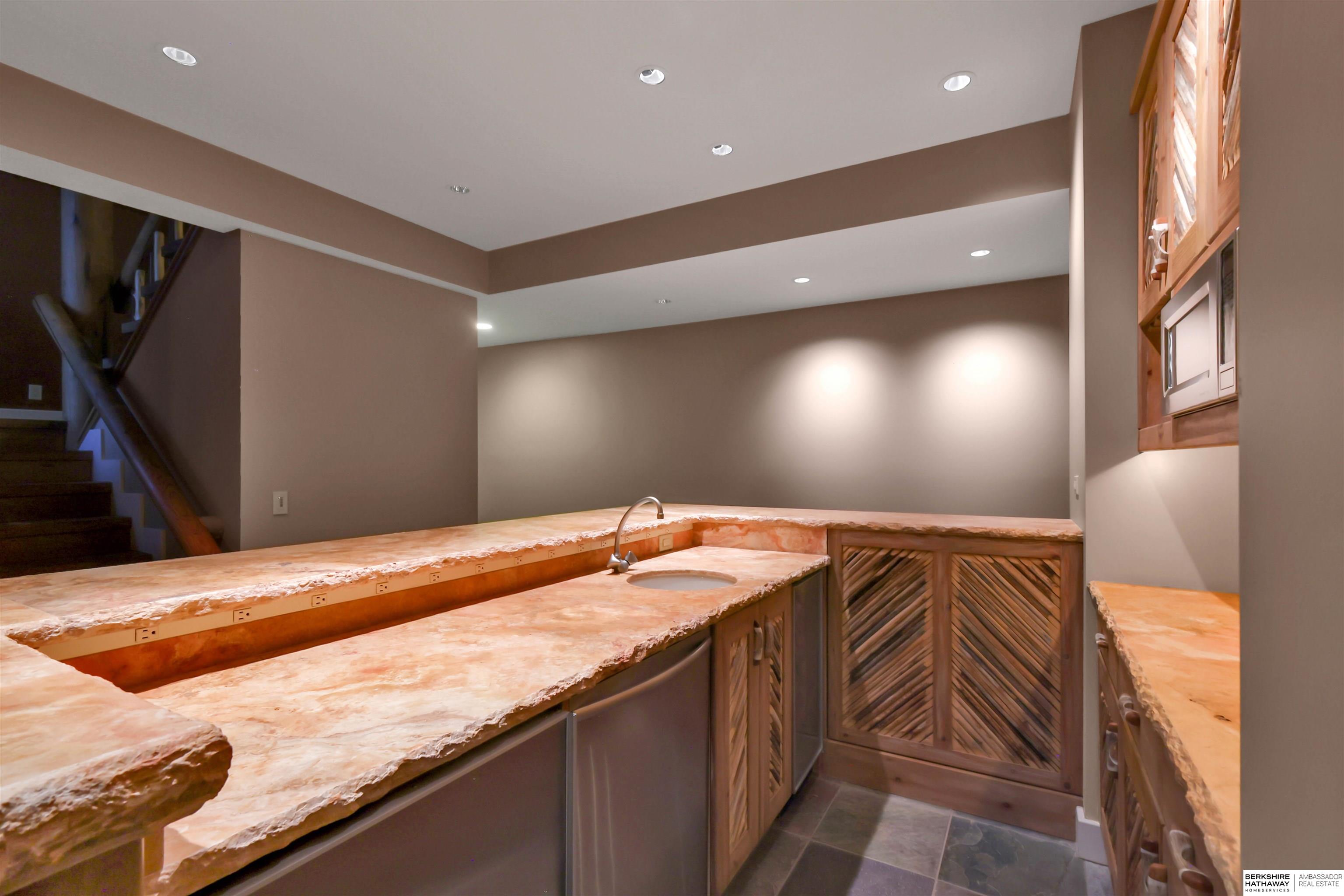 Valley, Nebraska 68064, United States, 4 Bedrooms Bedrooms, ,4 BathroomsBathrooms,Residential,Active,201962