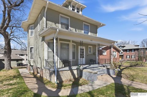 Photo of 136 N 40th Street, Omaha, NE 68131 (MLS # 22606672)