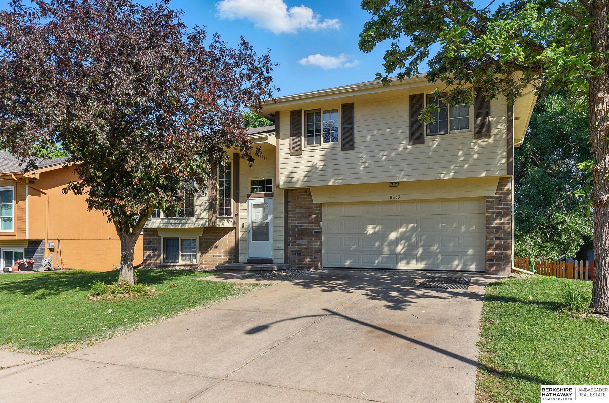 Omaha, Nebraska 68122, United States, 3 Bedrooms Bedrooms, ,2 BathroomsBathrooms,Residential,Active,145059