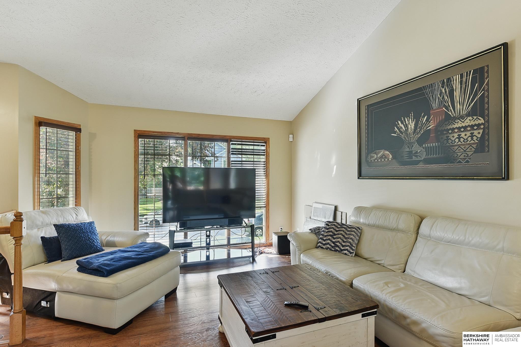 Omaha, Nebraska 68122, United States, 3 Bedrooms Bedrooms, ,2 BathroomsBathrooms,Residential,Active,145059