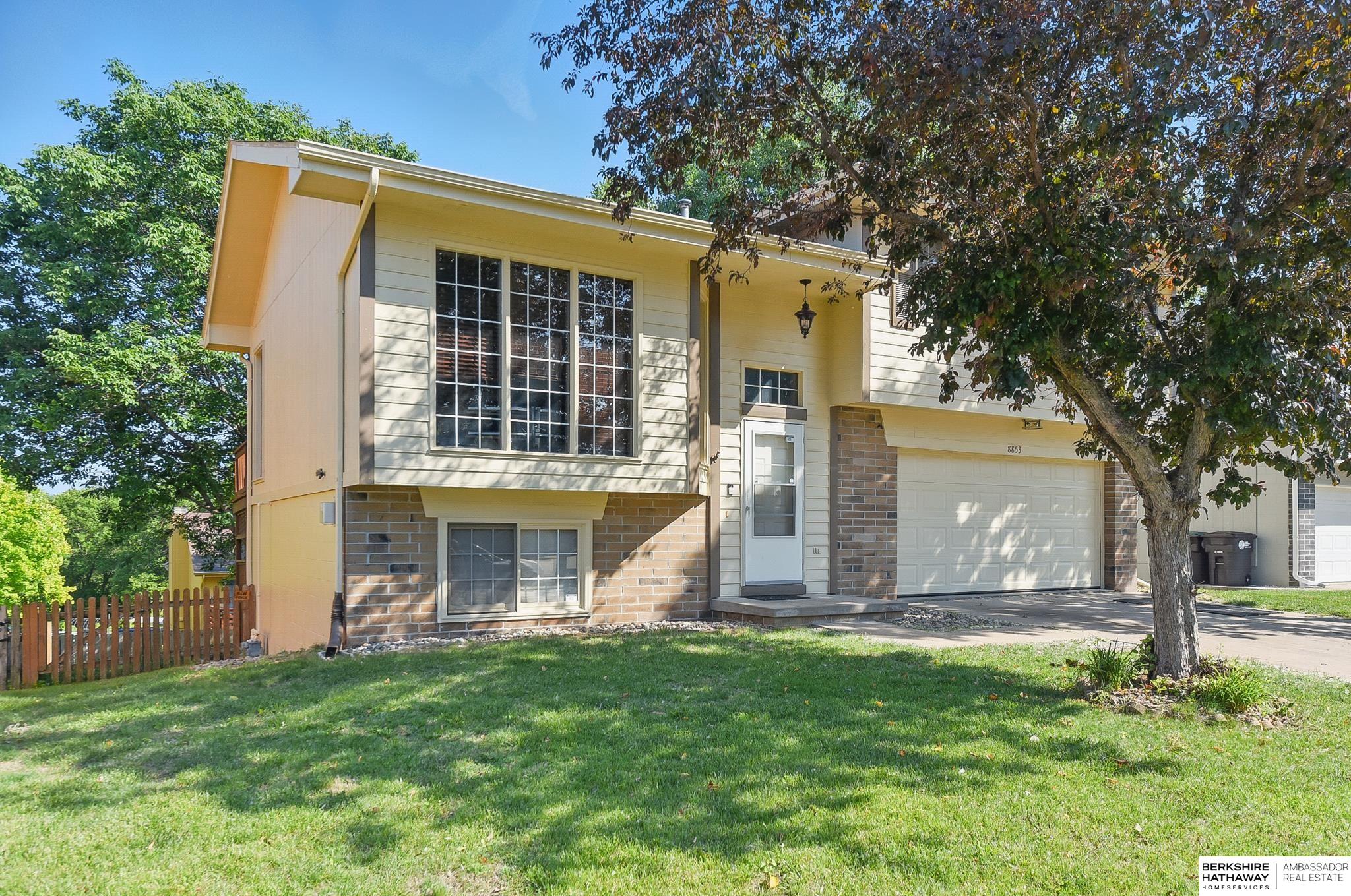 Omaha, Nebraska 68122, United States, 3 Bedrooms Bedrooms, ,2 BathroomsBathrooms,Residential,Active,145059