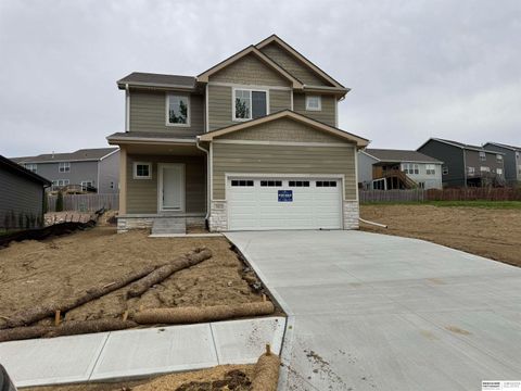 Photo of 7813 N 116th Avenue, Omaha, NE 68142 (MLS # 22602784)