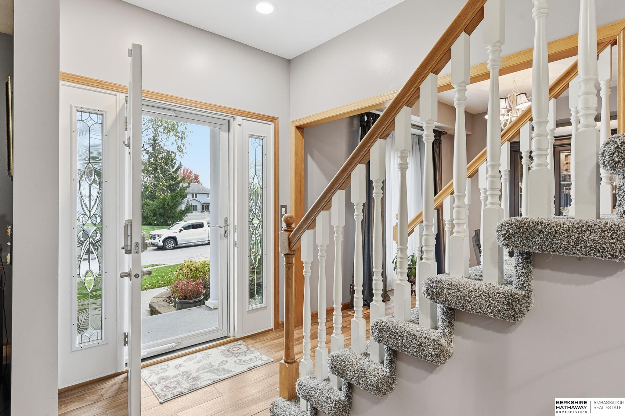 Omaha, Nebraska 68116, United States, 4 Bedrooms Bedrooms, ,3 BathroomsBathrooms,Residential,Active,245427