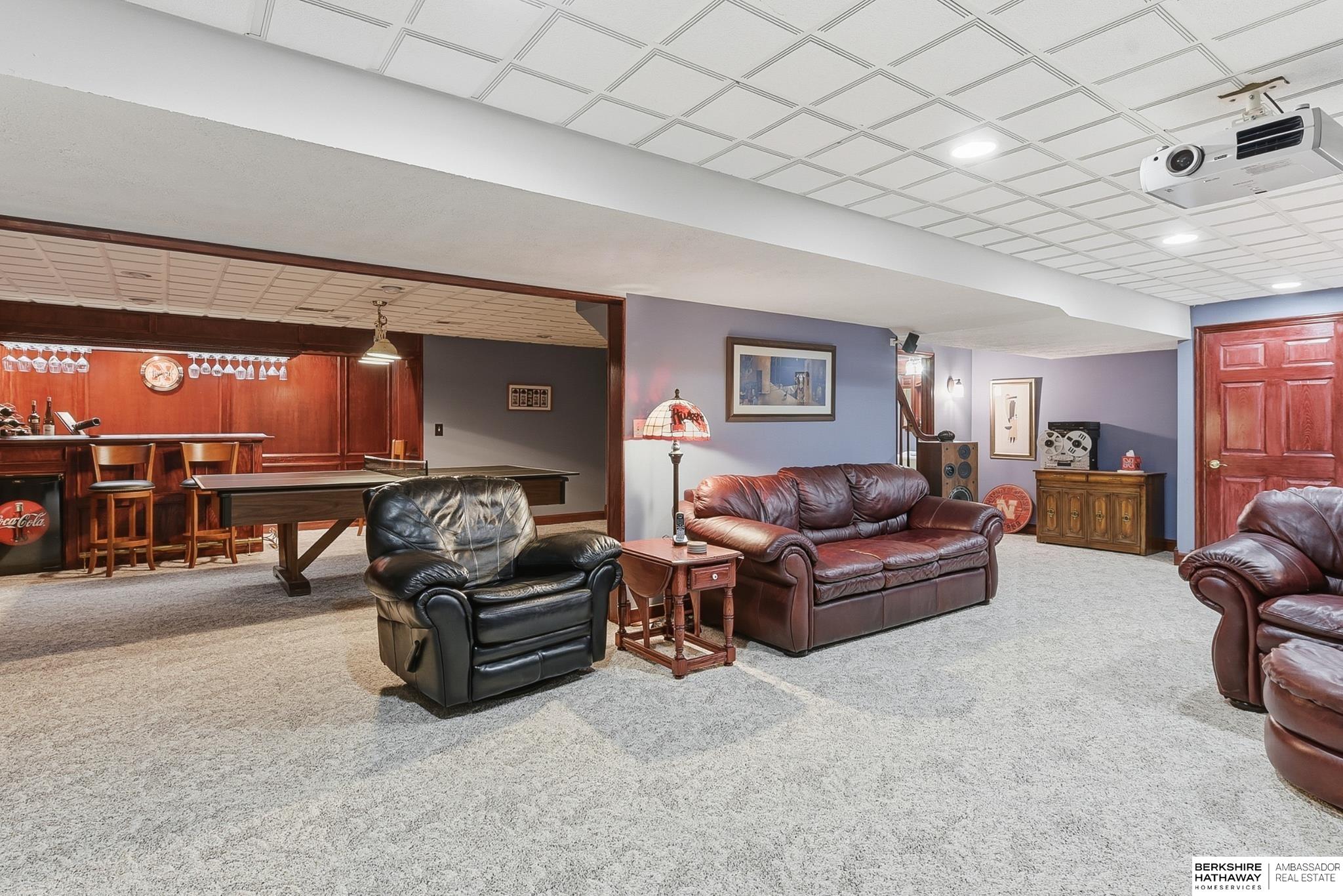 Omaha, Nebraska 68116, United States, 4 Bedrooms Bedrooms, ,3 BathroomsBathrooms,Residential,Active,245427