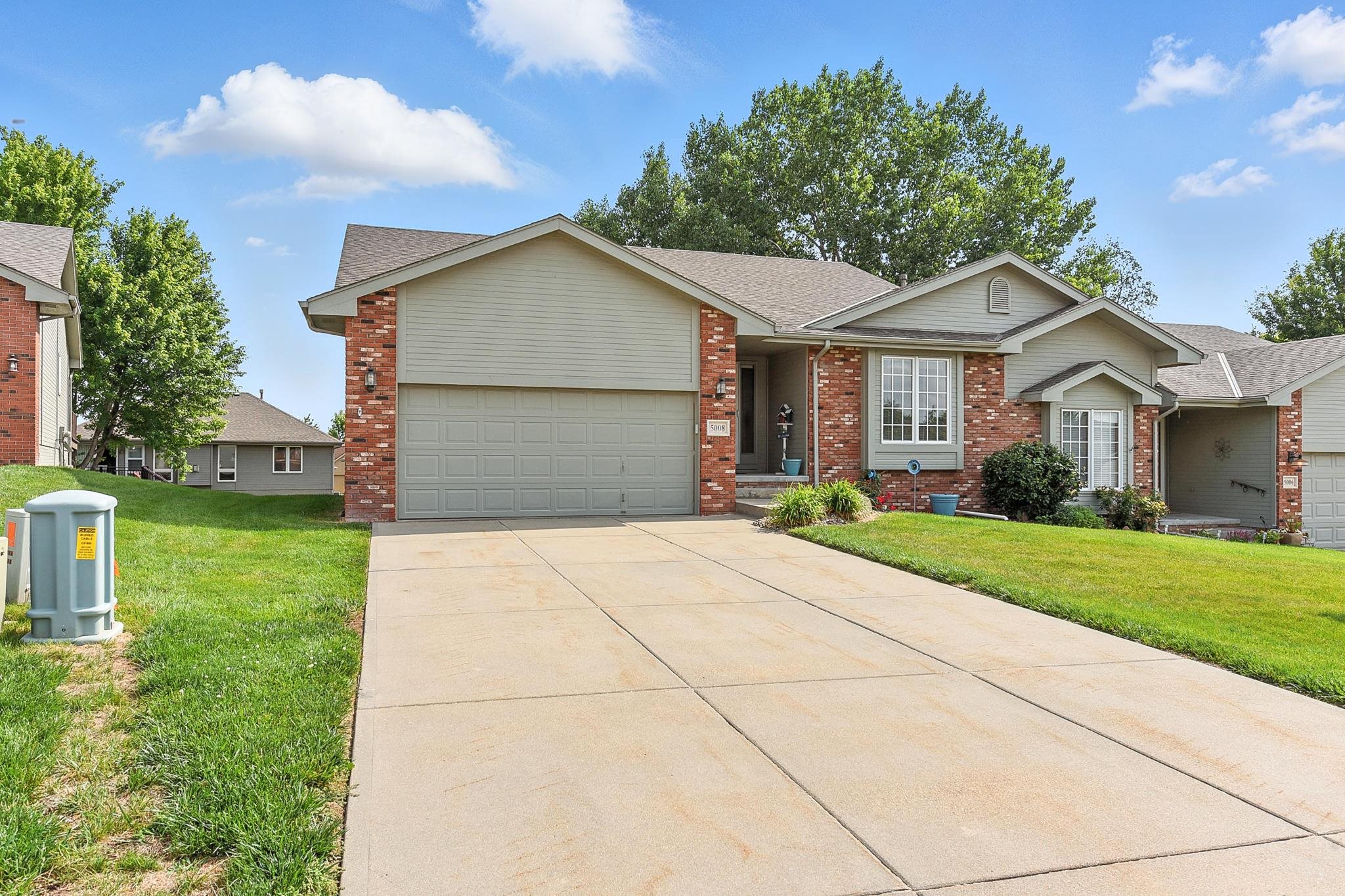 Papillion, Nebraska 68133, United States, 2 Bedrooms Bedrooms, ,2 BathroomsBathrooms,Residential,Active,153714